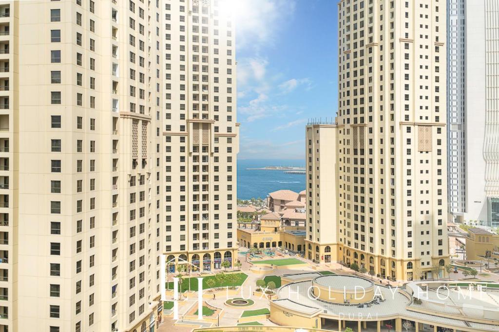 Lux Contemporary Suite With Full Marina View 6 Dubai Esterno foto